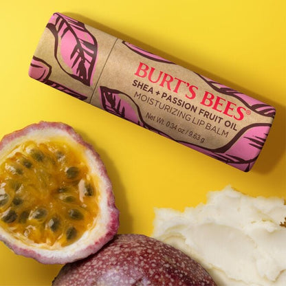 Shea + Passion Fruit Oil Moisturizing Lip Balm - US 0442